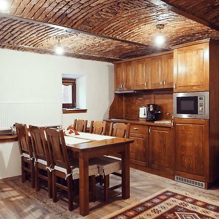 Cozy Apartment Брашов Экстерьер фото