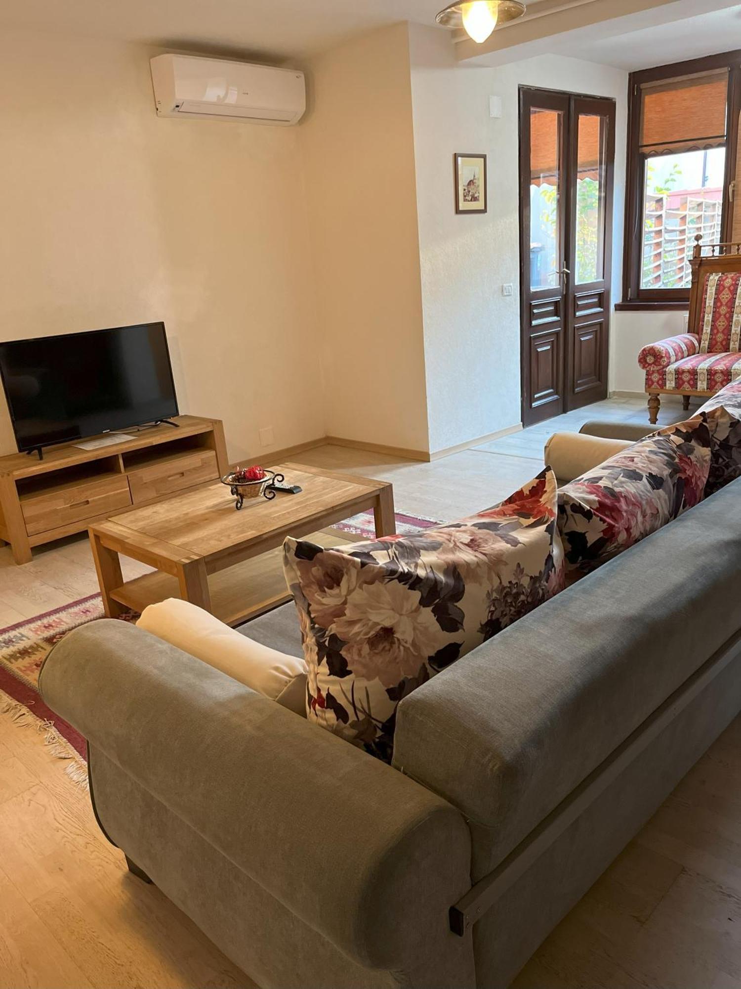 Cozy Apartment Брашов Экстерьер фото