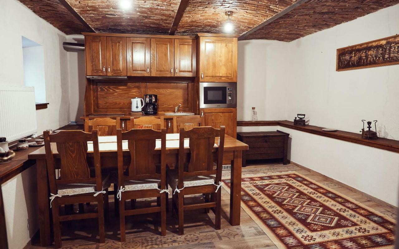 Cozy Apartment Брашов Экстерьер фото